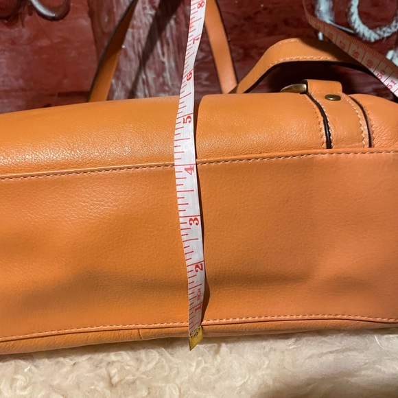 Wilson’s Leather, leather bag - Picture 8 of 16